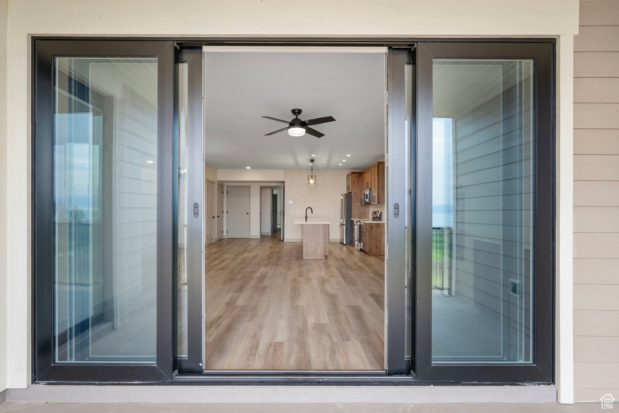 LAKE RESIDENCES AT BEAR LAKE PH 8 - Residential