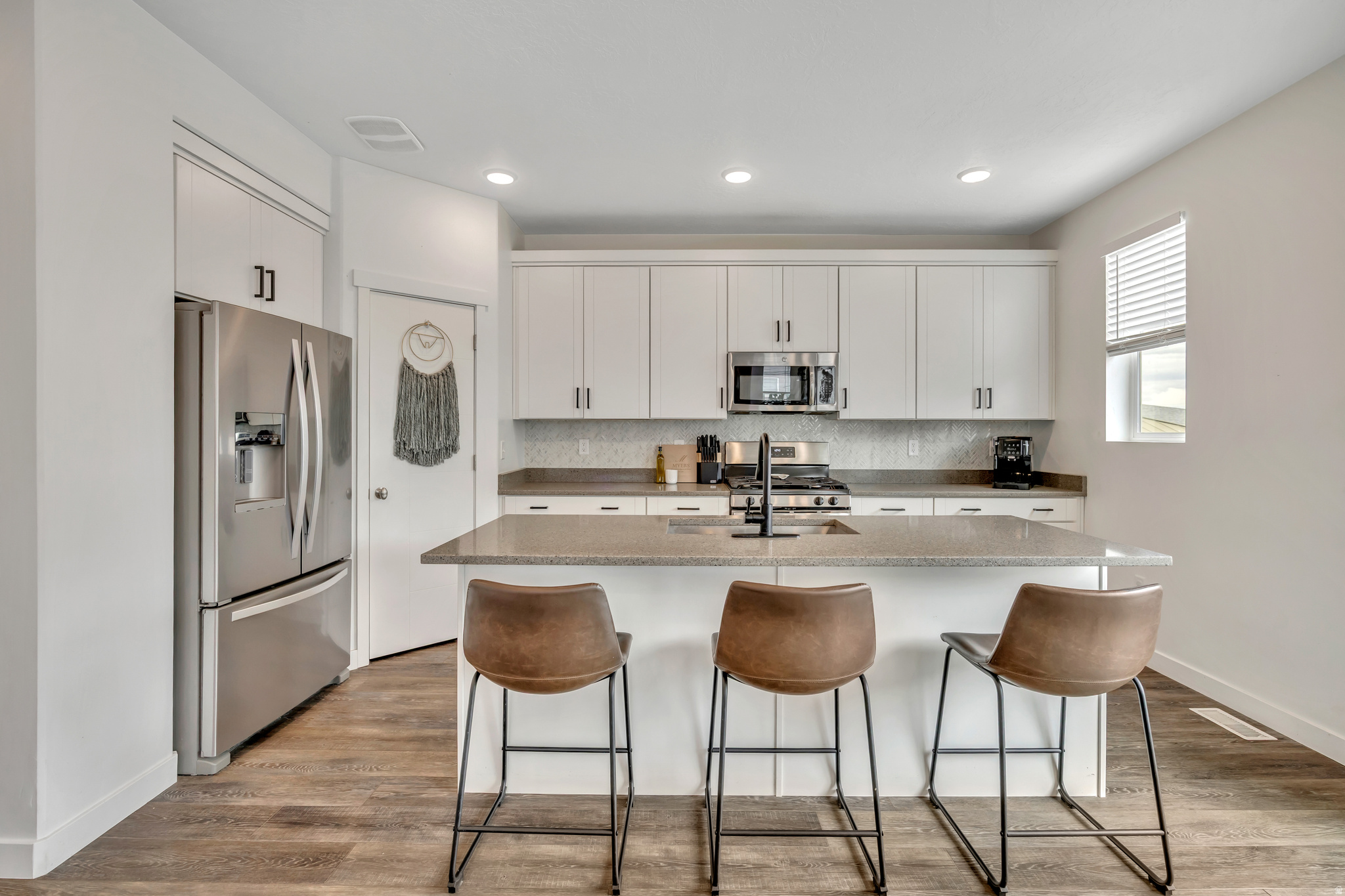 CANYON RANCHES - Residential