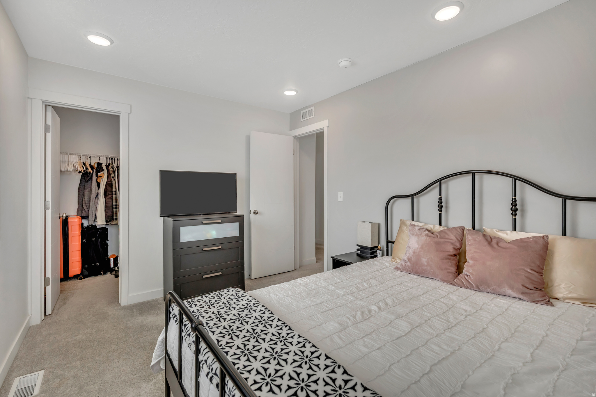 CANYON RANCHES - Residential