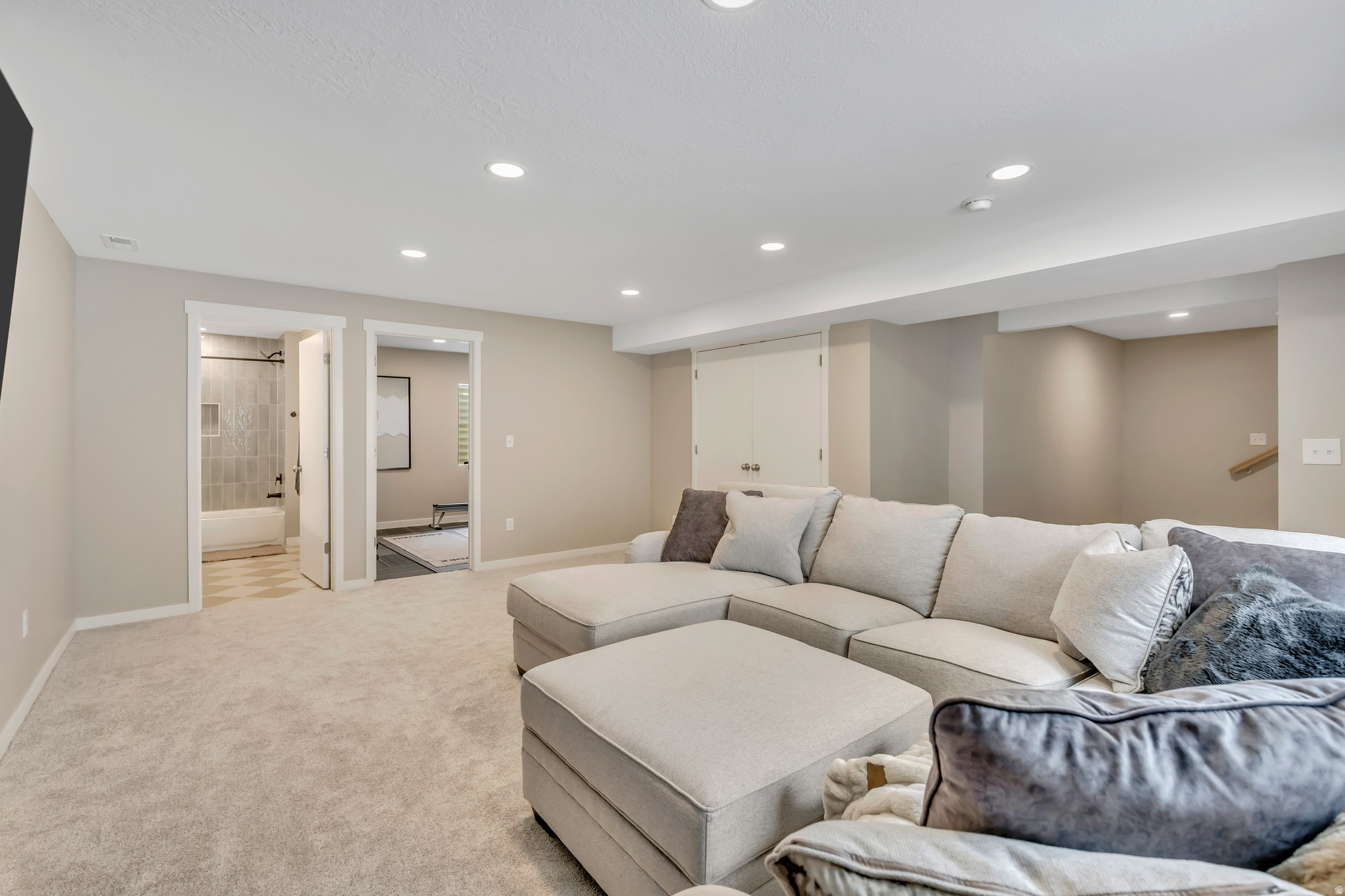 CANYON RANCHES - Residential