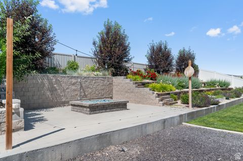 Tiny photo for 2913 S YELLOW BILL DR #105, Saratoga Springs, UT 84045 (MLS # 2116617)