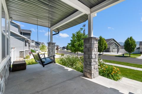 Tiny photo for 2913 S YELLOW BILL DR #105, Saratoga Springs, UT 84045 (MLS # 2116617)