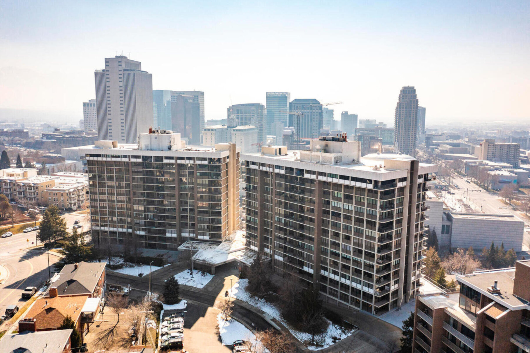 ZIONS SUMMITT - Residential