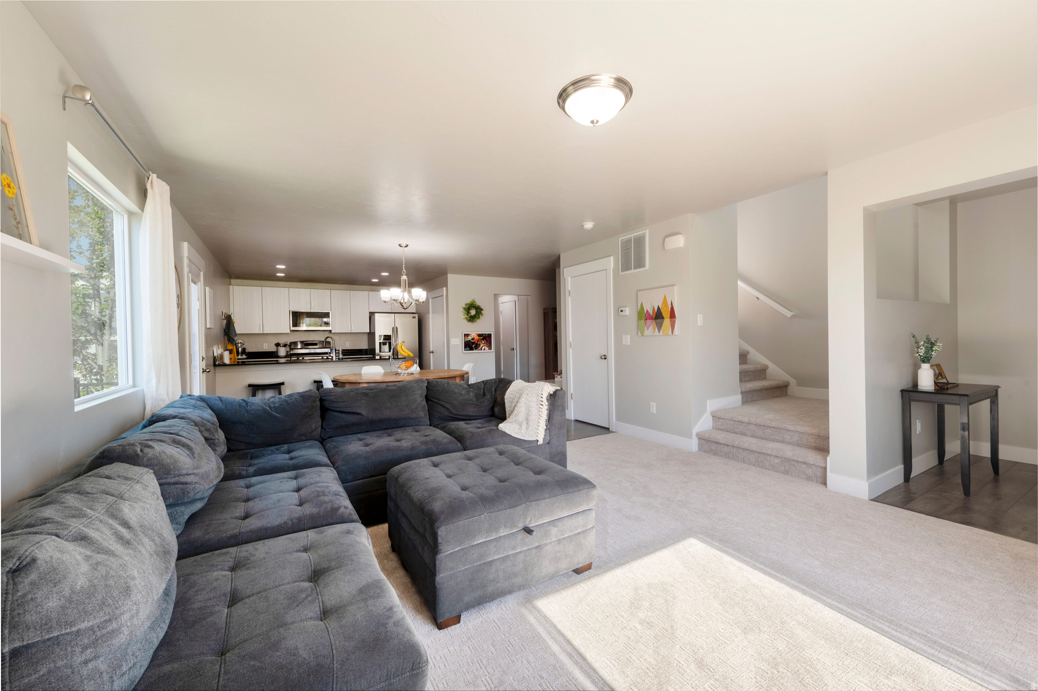 INDIPENDANCE AT THE POINT - Residential