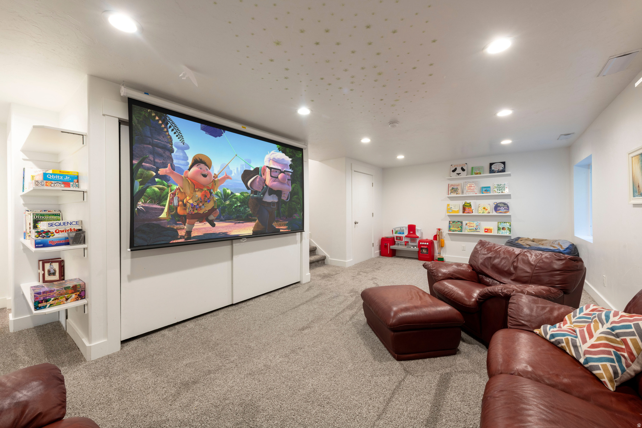 INDIPENDANCE AT THE POINT - Residential