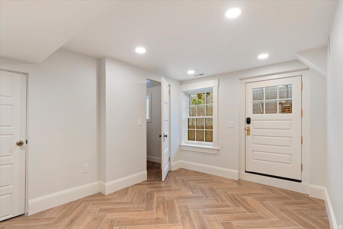 HAXTON PLACE - Residential