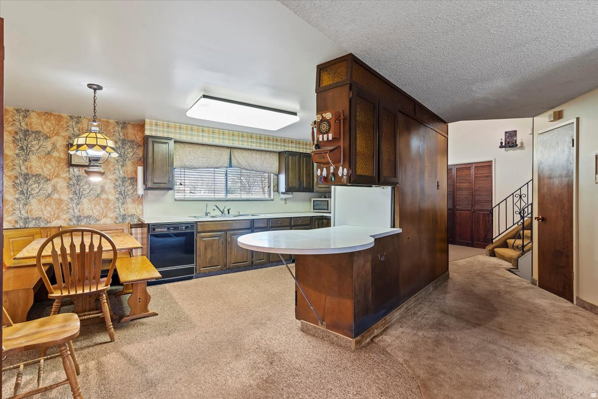 BUDDYS PLACE - Residential