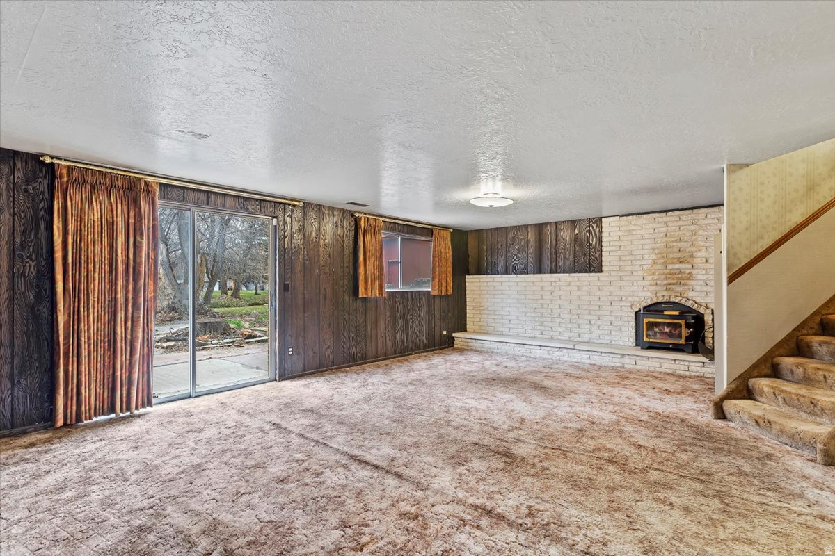 BUDDYS PLACE - Residential