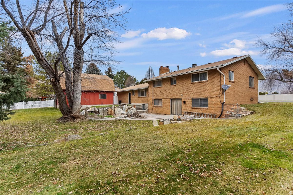 BUDDYS PLACE - Residential