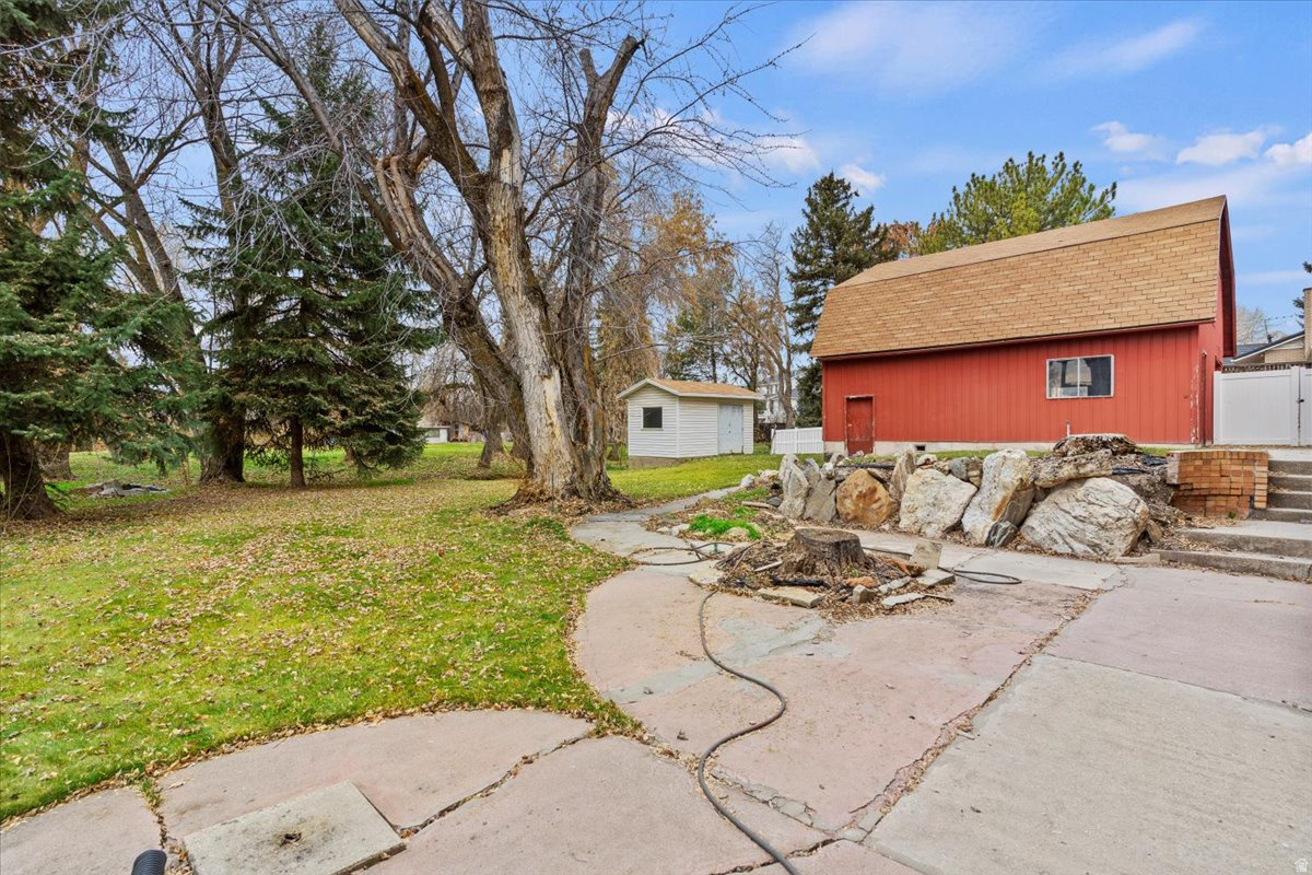 BUDDYS PLACE - Residential