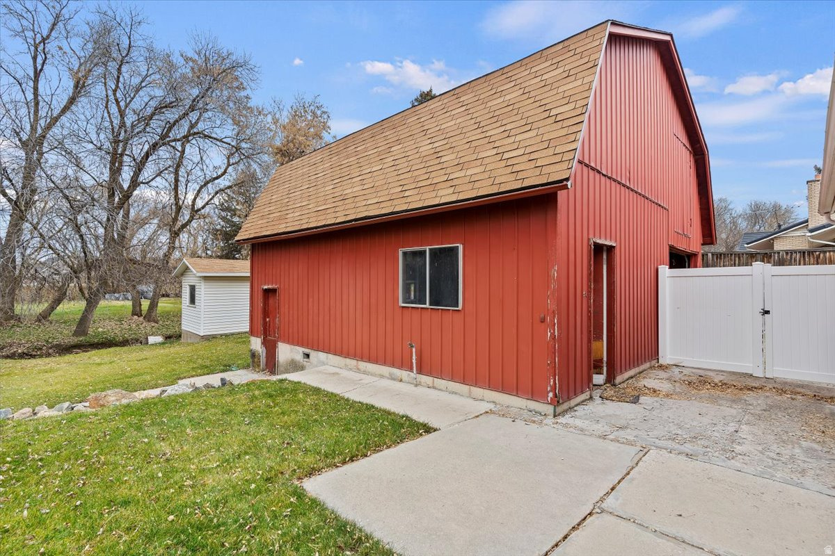 BUDDYS PLACE - Residential