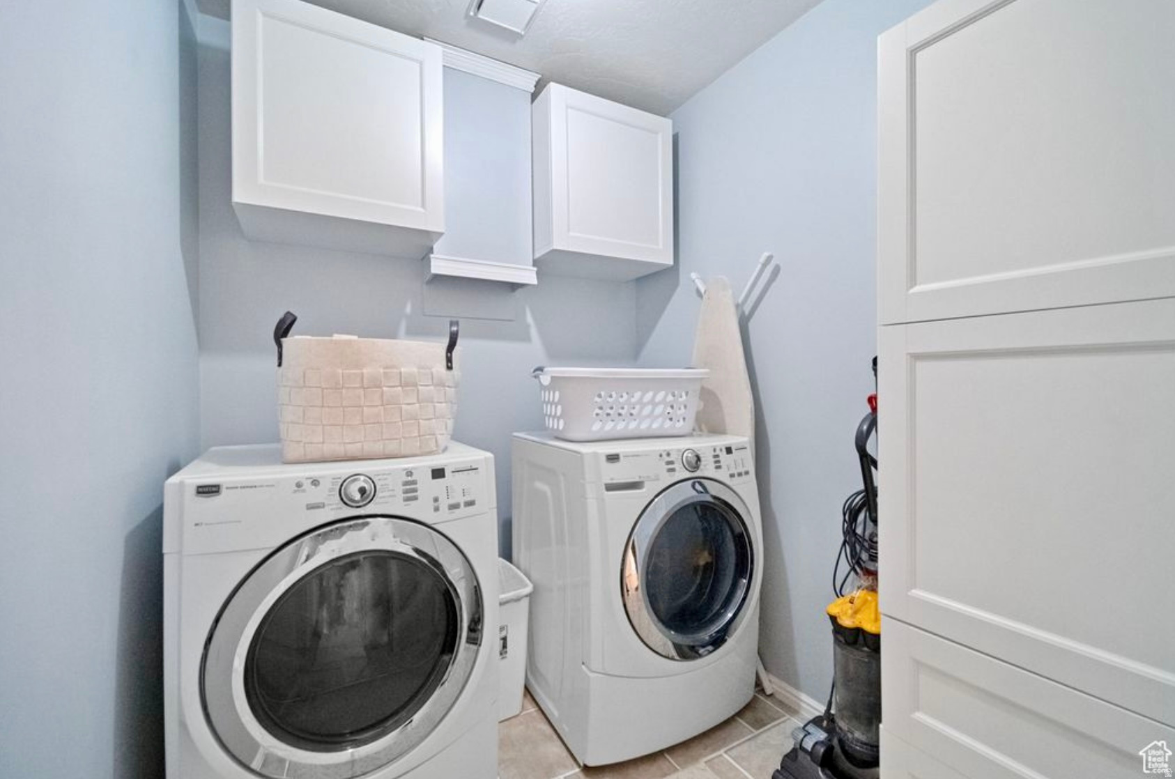 SOUTH VALLEY ESTATES - Residential