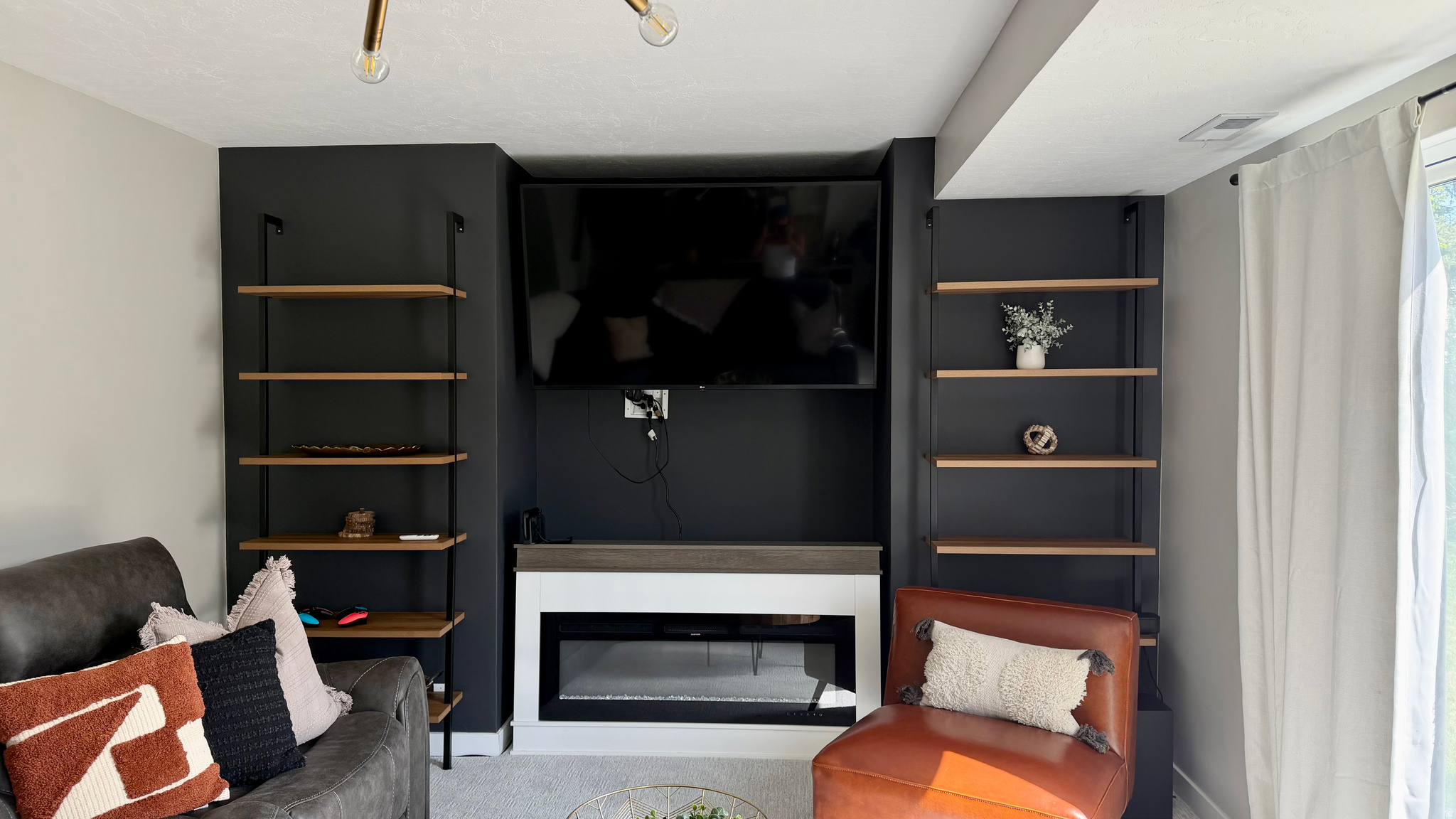 SOUTH VALLEY ESTATES - Residential