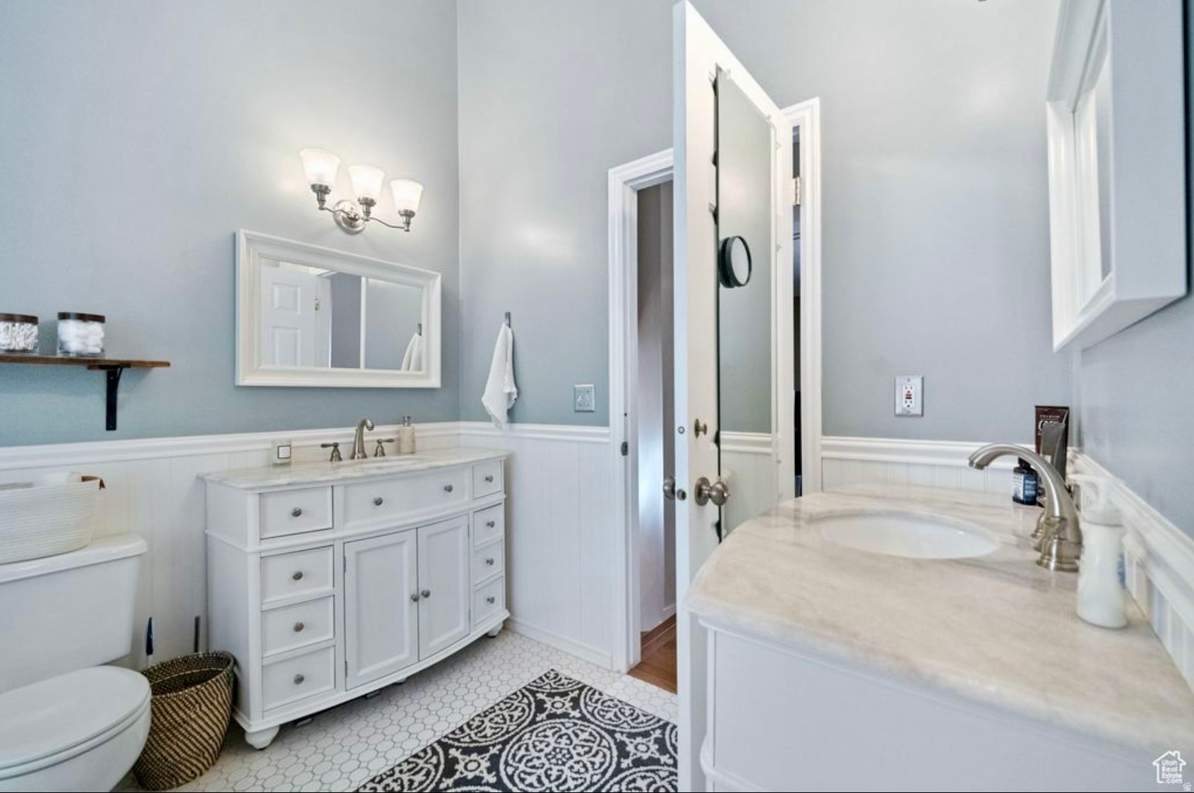 SOUTH VALLEY ESTATES - Residential