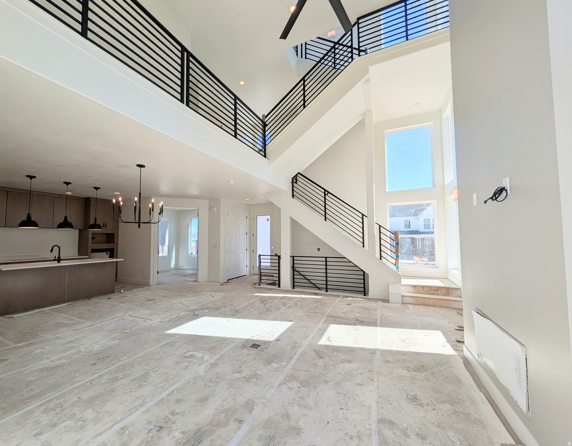 DAYBREAK - Residential