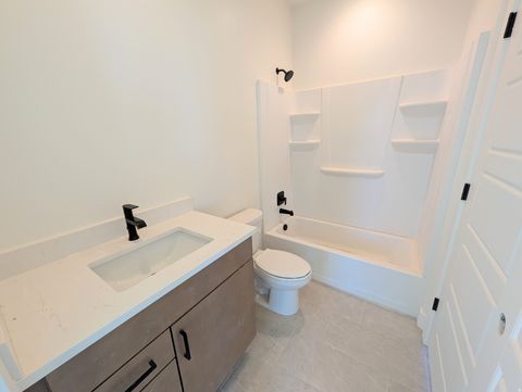 Tiny photo for 11318 S SILVER POND DR W #319, South Jordan, UT 84009 (MLS # 2140921)