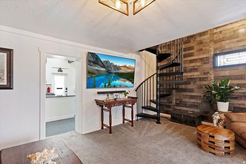 Tiny photo for 380 E 1500 S, Bountiful, UT 84010 (MLS # 2132806)