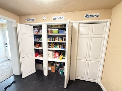 Tiny photo for 380 E 1500 S, Bountiful, UT 84010 (MLS # 2132806)