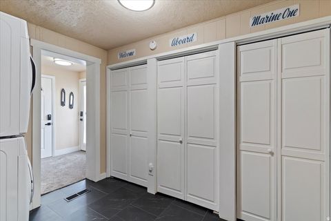 Tiny photo for 380 E 1500 S, Bountiful, UT 84010 (MLS # 2132806)