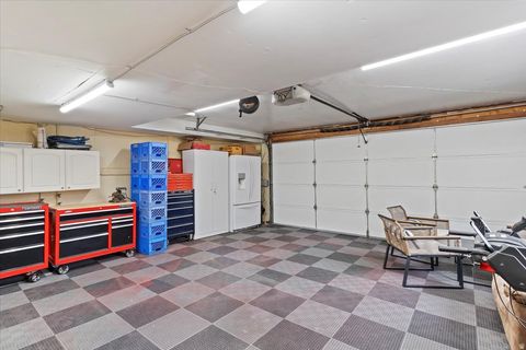 Tiny photo for 380 E 1500 S, Bountiful, UT 84010 (MLS # 2132806)