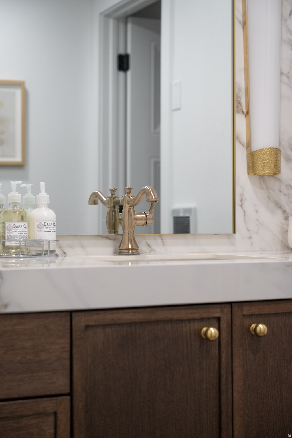 CHALET VILLAGE - Residential