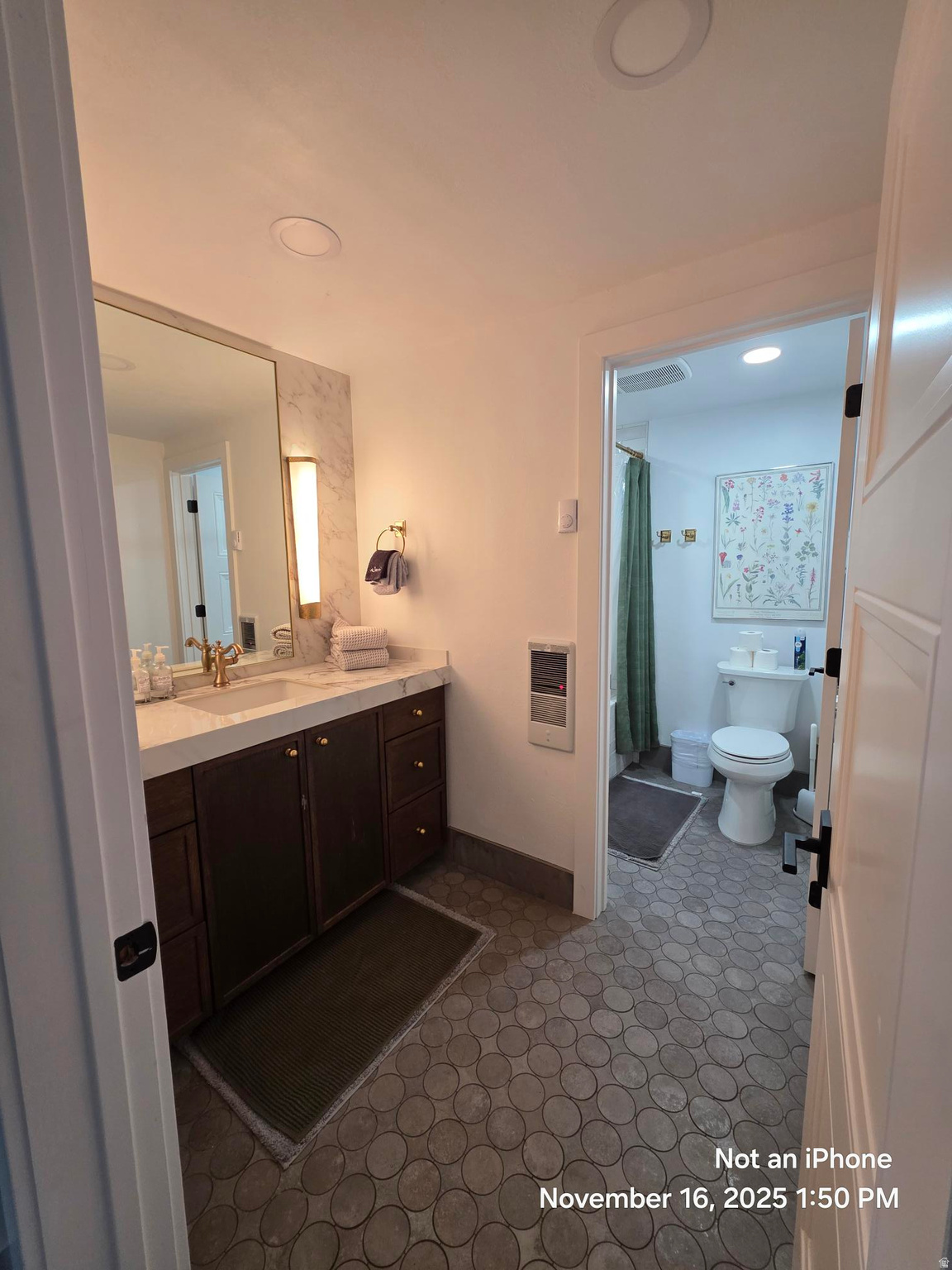 CHALET VILLAGE - Residential