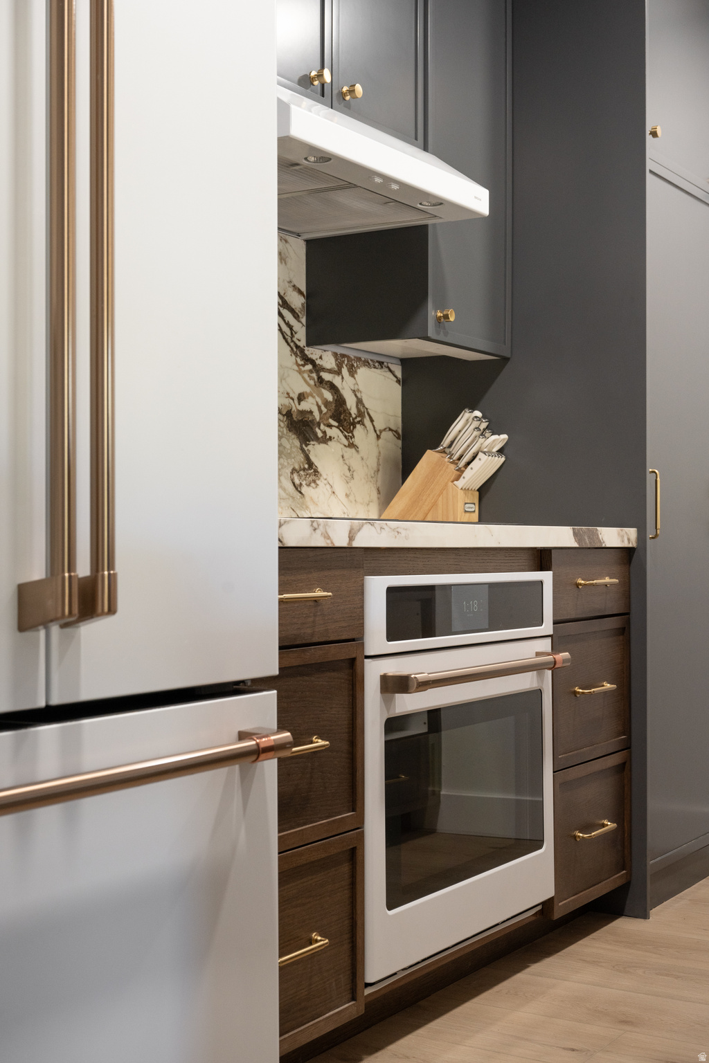 CHALET VILLAGE - Residential