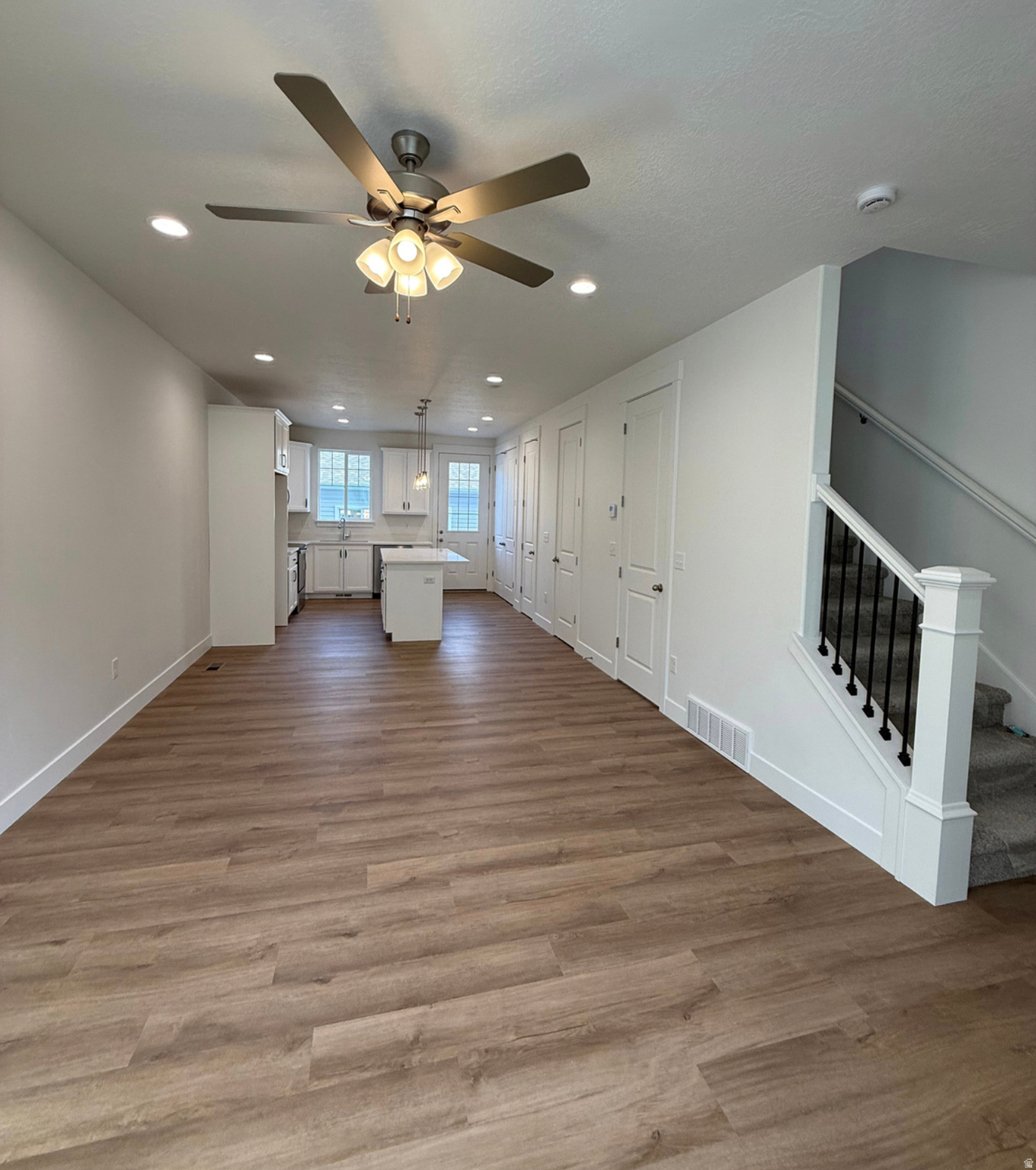 SALEM PARK - Residential