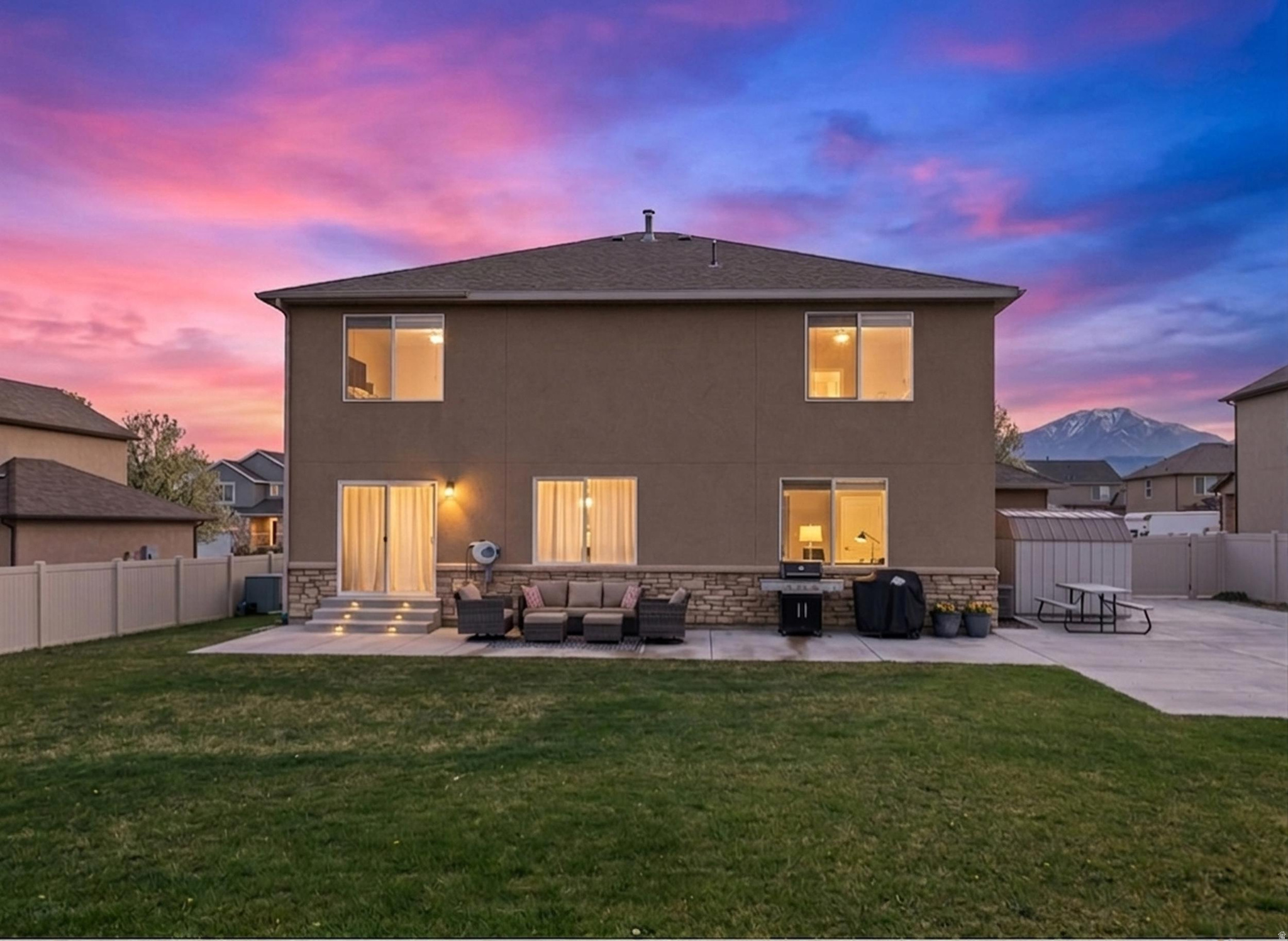 HAMILTON FARMS - Residential