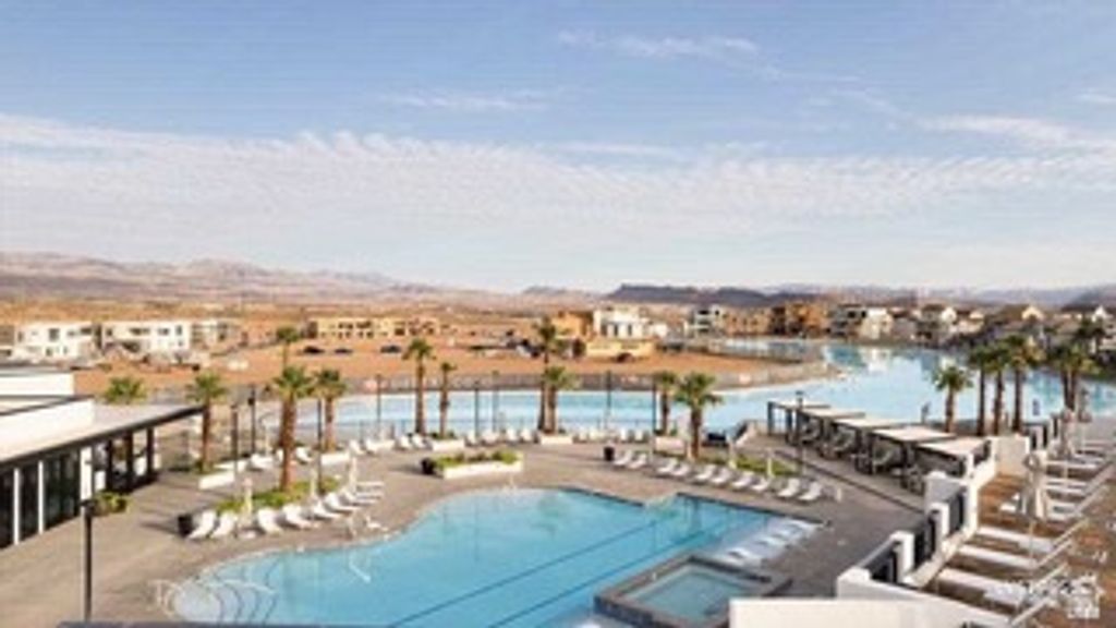 Photo of 5651 S GARNET DR, Saint George, UT 84790 (MLS # 2137407)