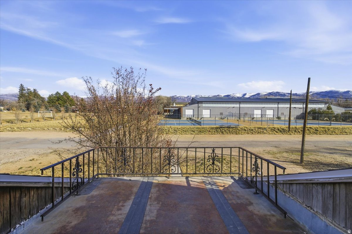 YOUNG PROPERTY - Residential