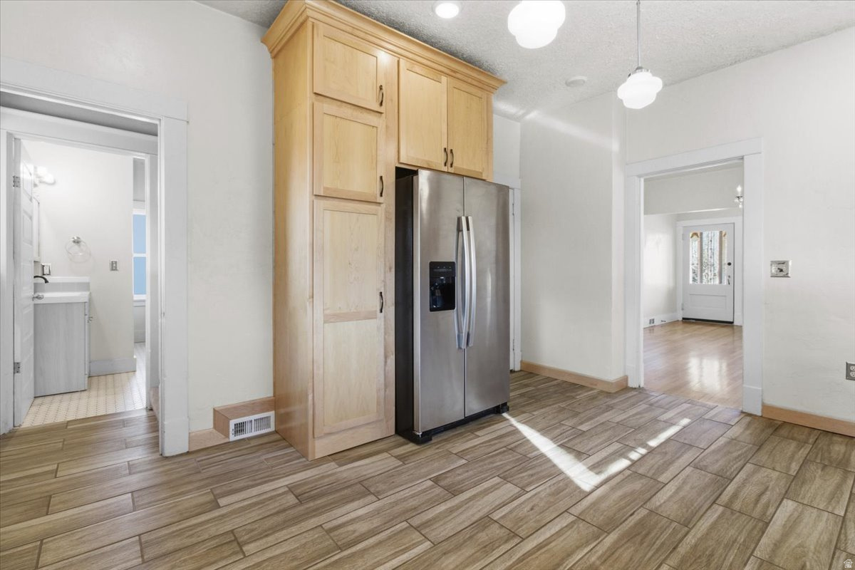 YOUNG PROPERTY - Residential