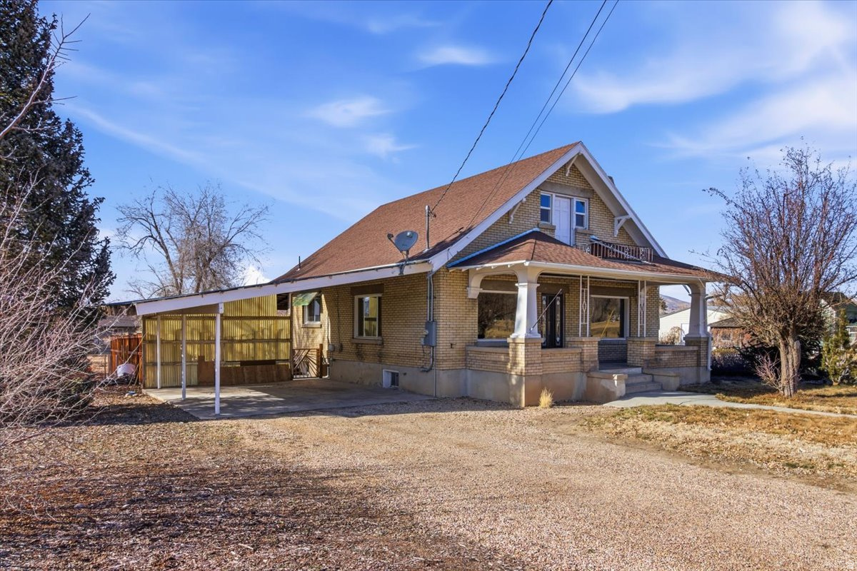 YOUNG PROPERTY - Residential