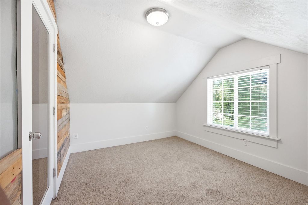 Photo of 7884 N RUBY VALLEY DR, Eagle Mountain, UT 84005 (MLS # 2151005)