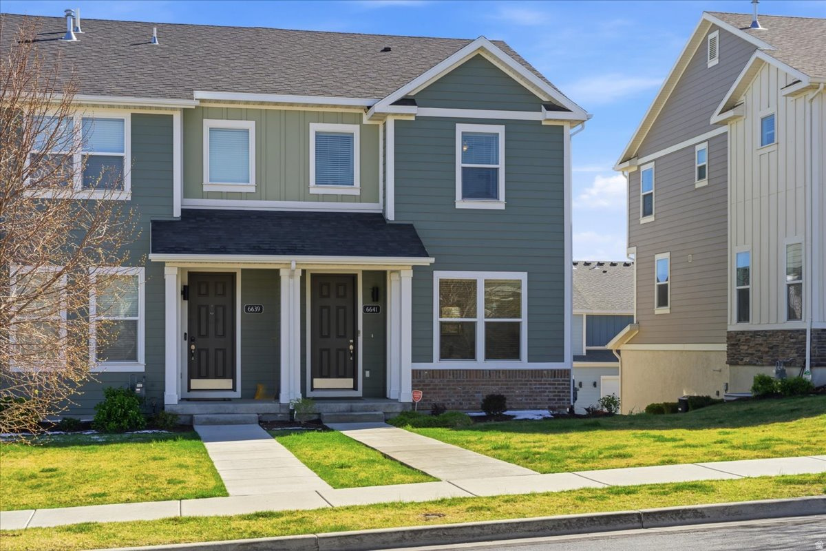 TERRACE HILL - Residential