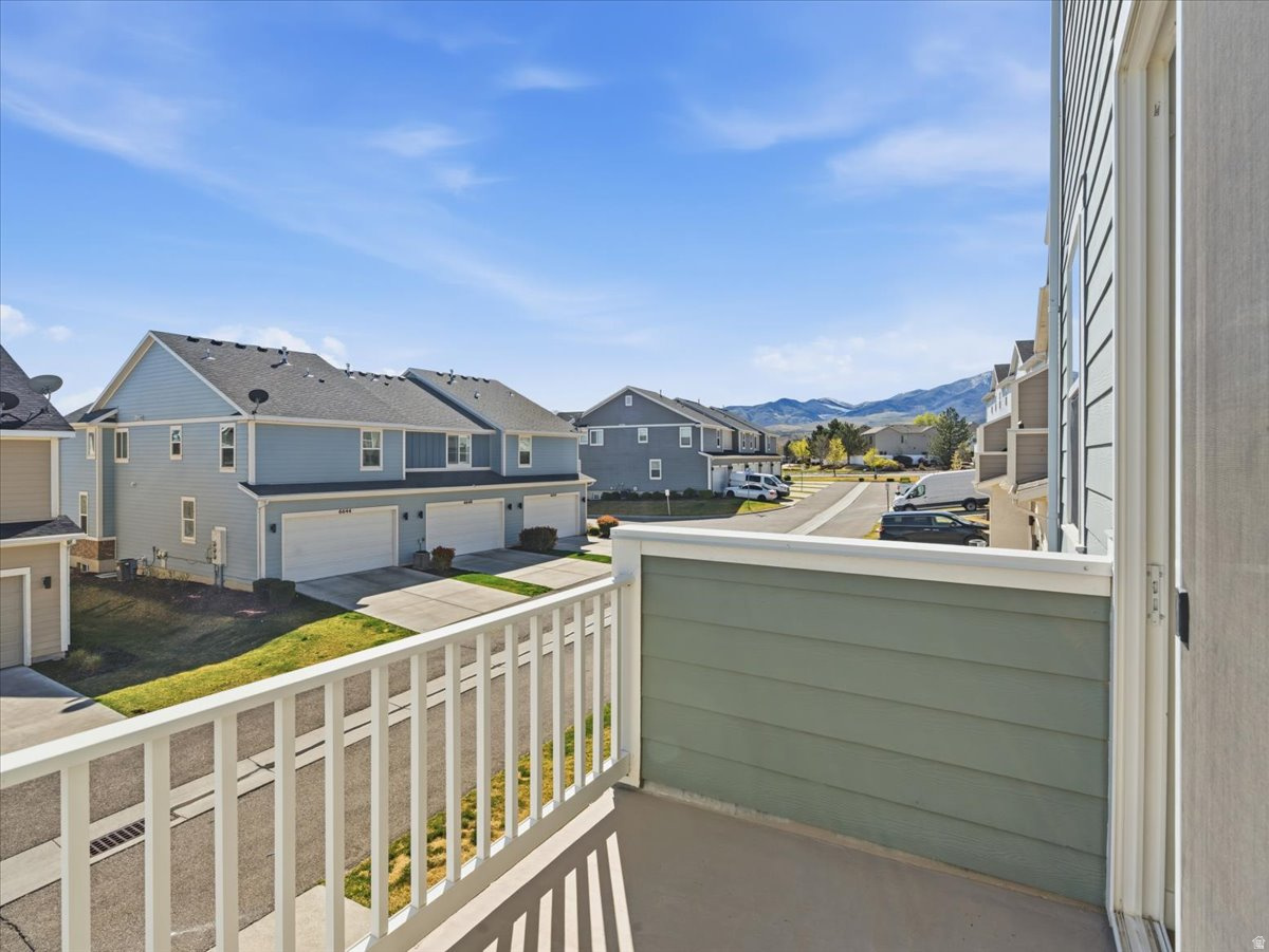 TERRACE HILL - Residential