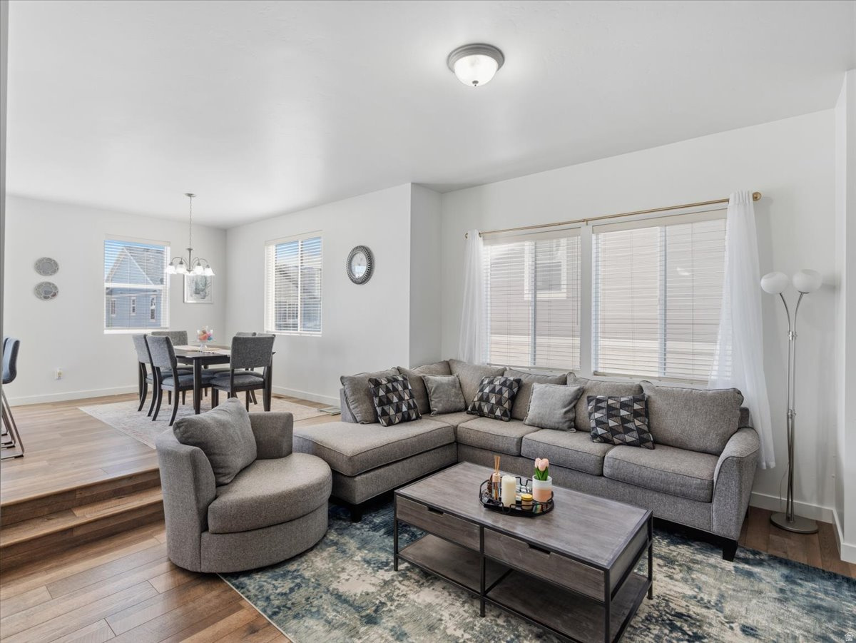 TERRACE HILL - Residential