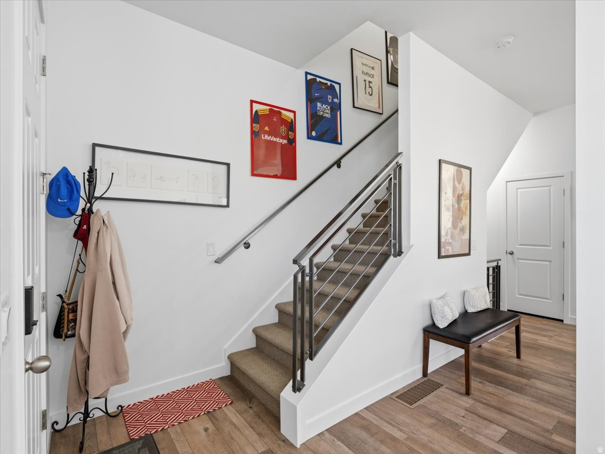 TERRACE HILL - Residential