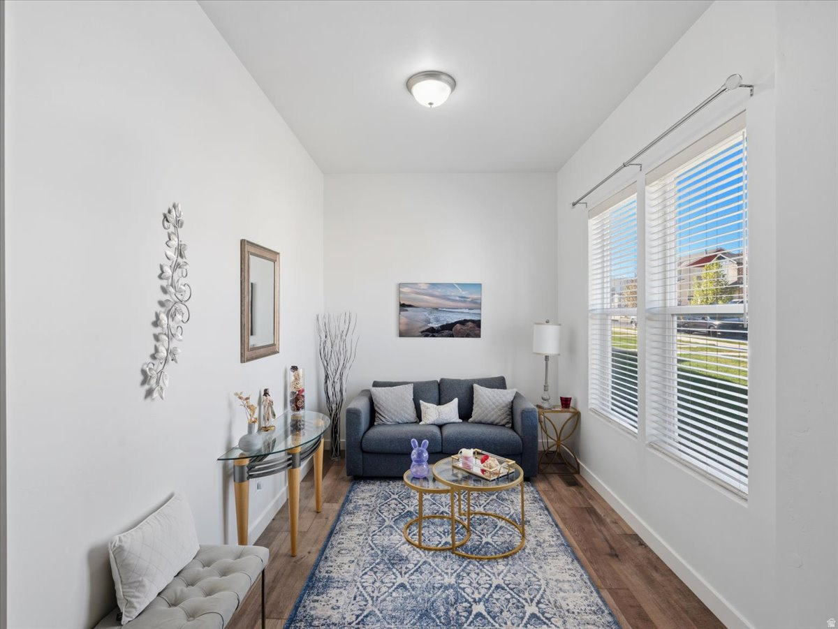 TERRACE HILL - Residential