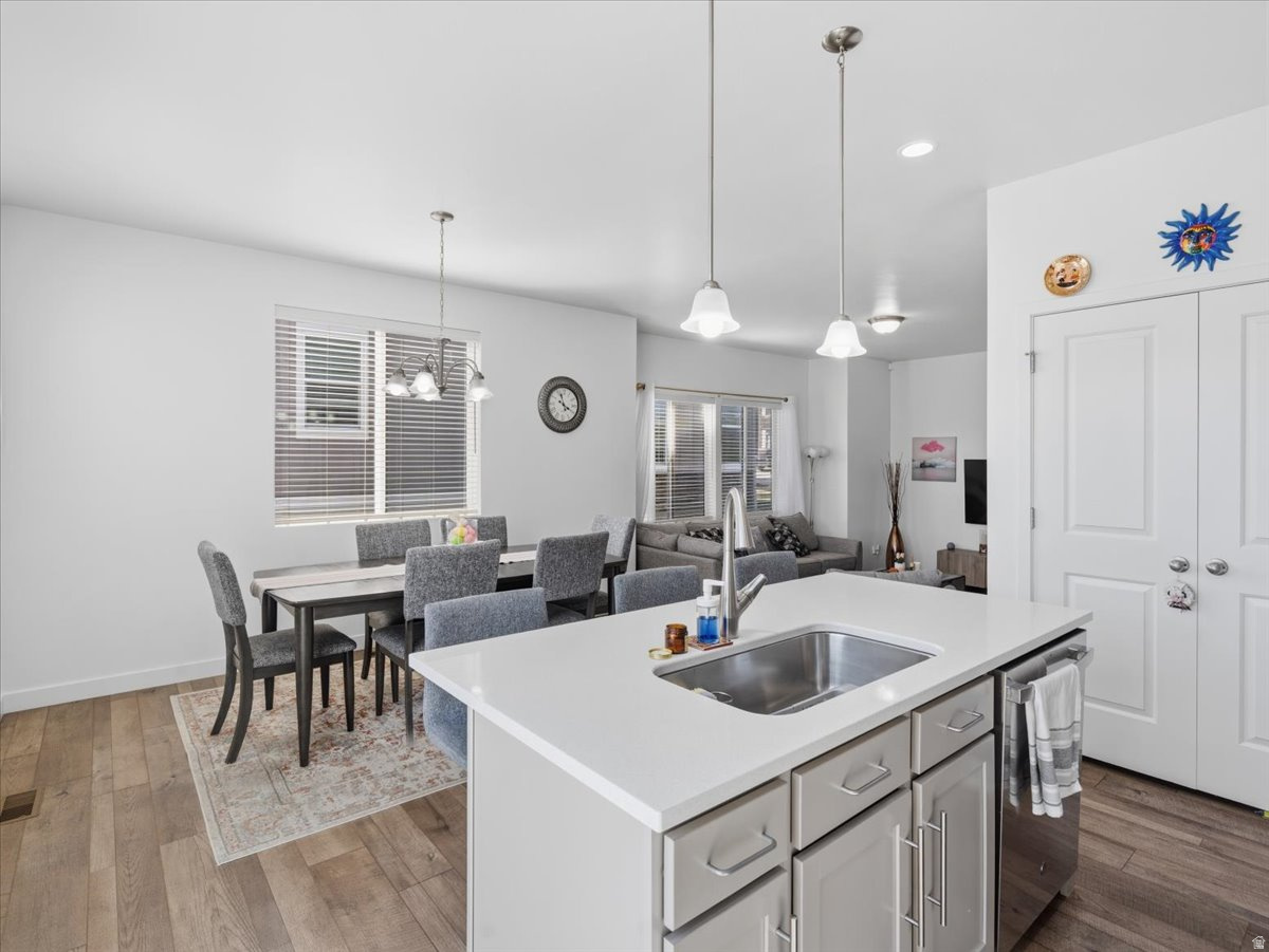 TERRACE HILL - Residential