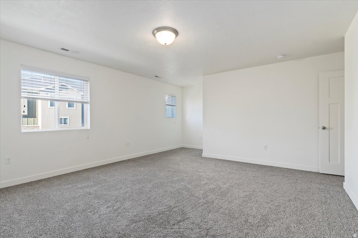 TUCKER ROW AT WATERS EDGE - Residential