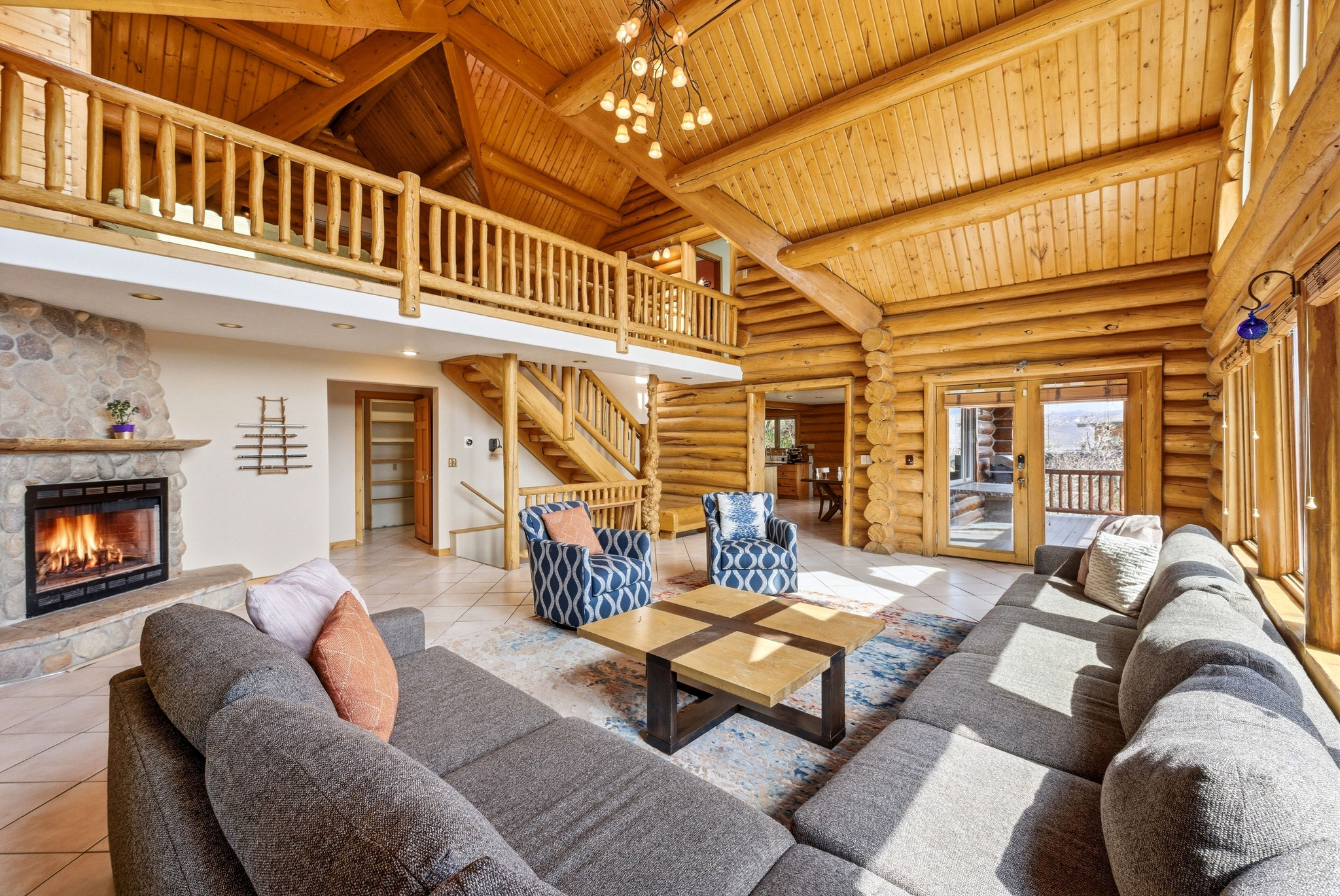 PINEBROOK - Residential