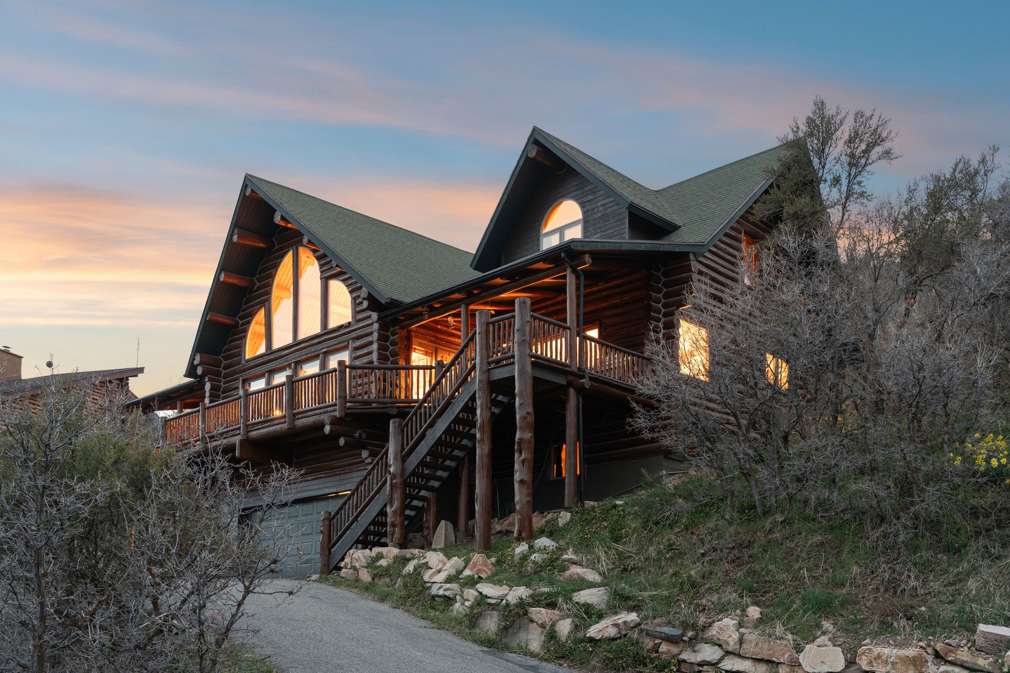 PINEBROOK - Residential