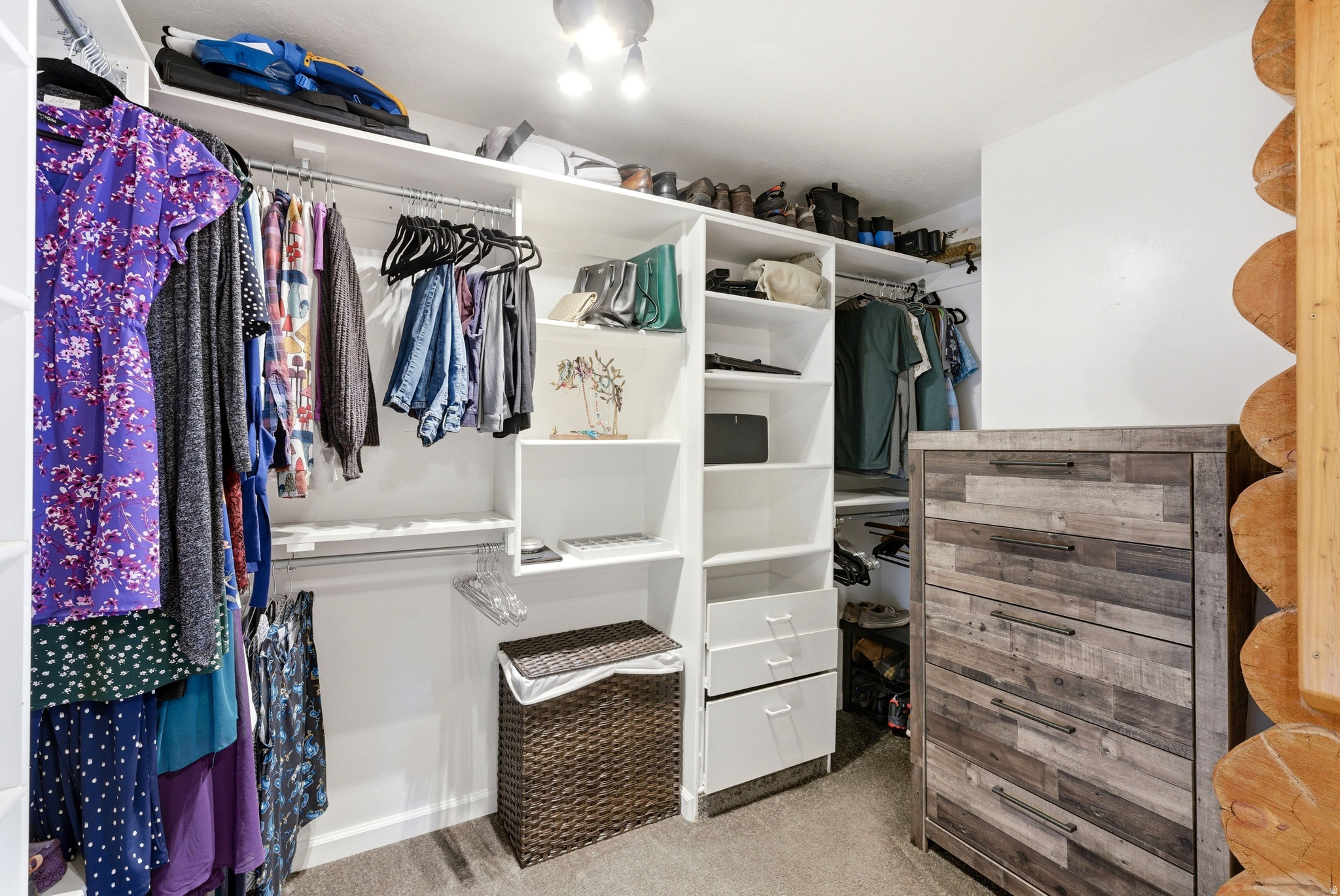 PINEBROOK - Residential