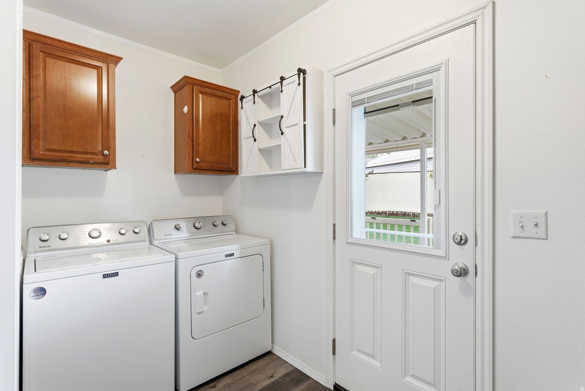 COUNTRY MEADOWS - Residential