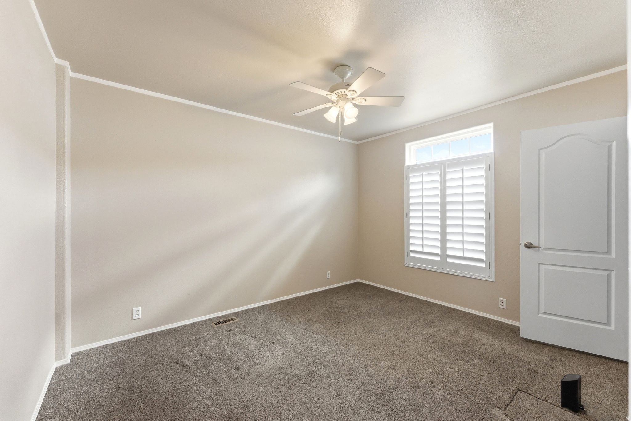 COUNTRY MEADOWS - Residential