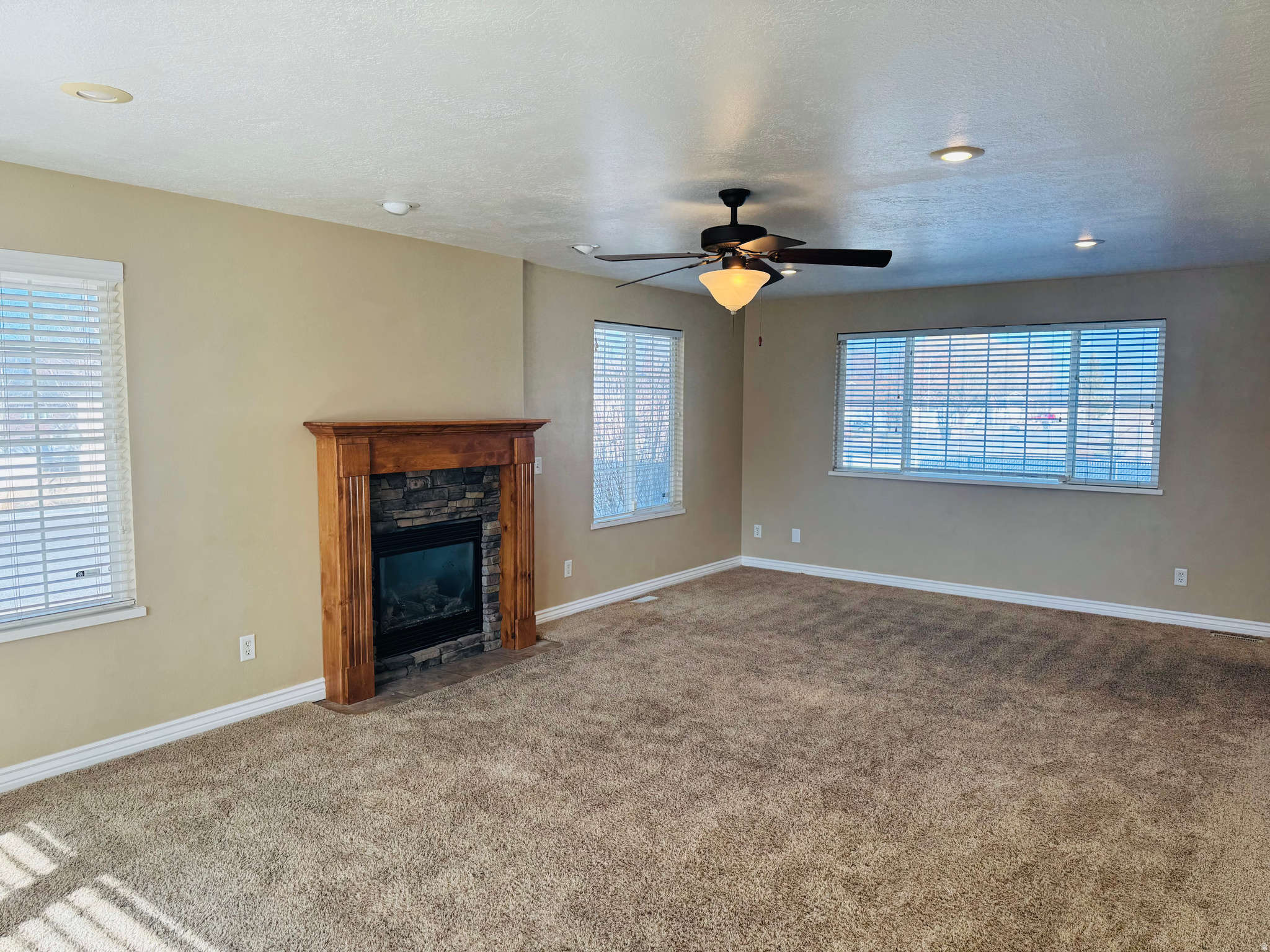 PLAT A,MILL HILL SUBD - Residential