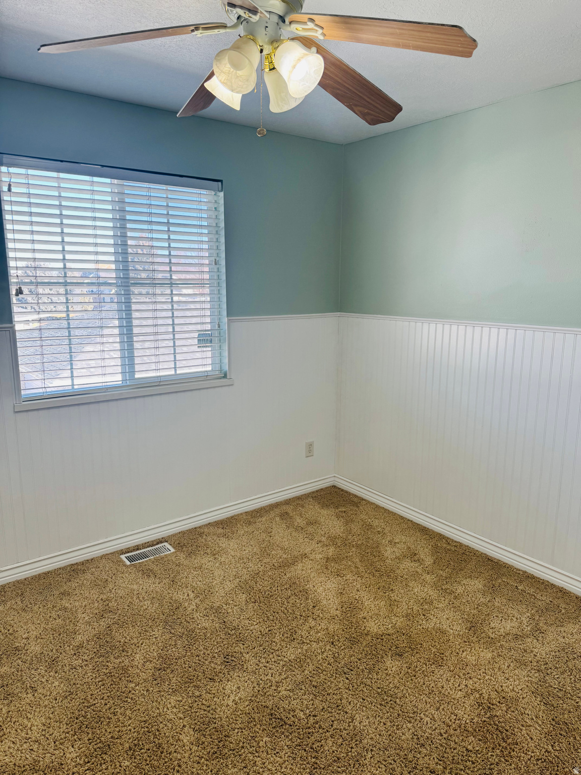 PLAT A,MILL HILL SUBD - Residential