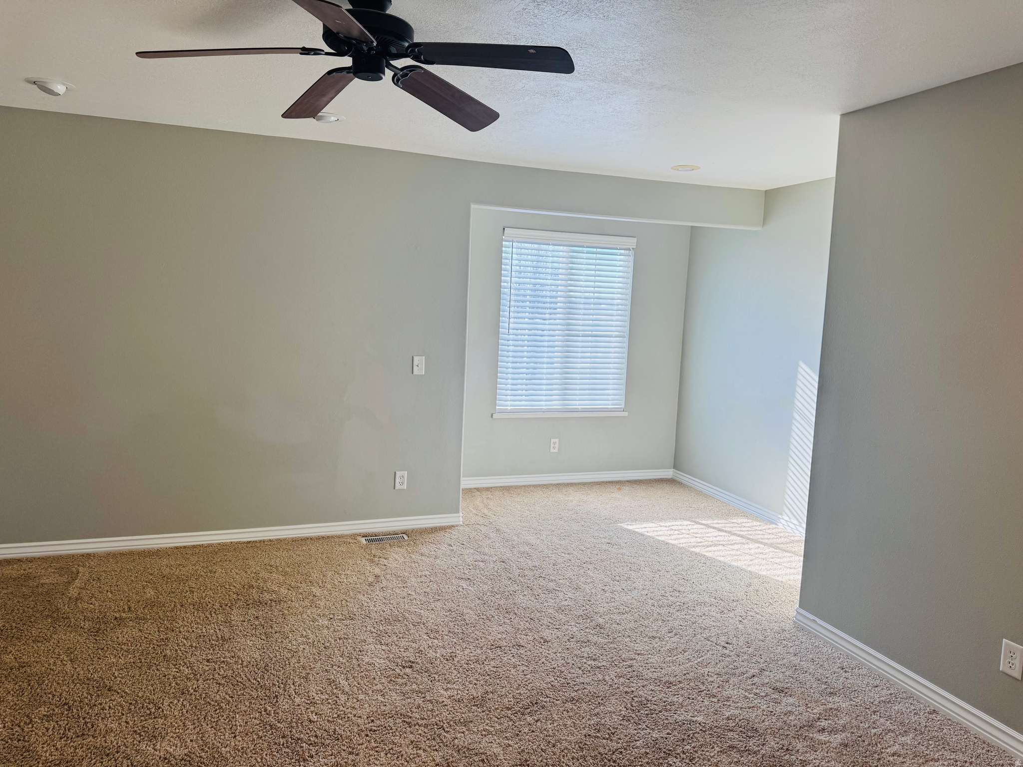 PLAT A,MILL HILL SUBD - Residential