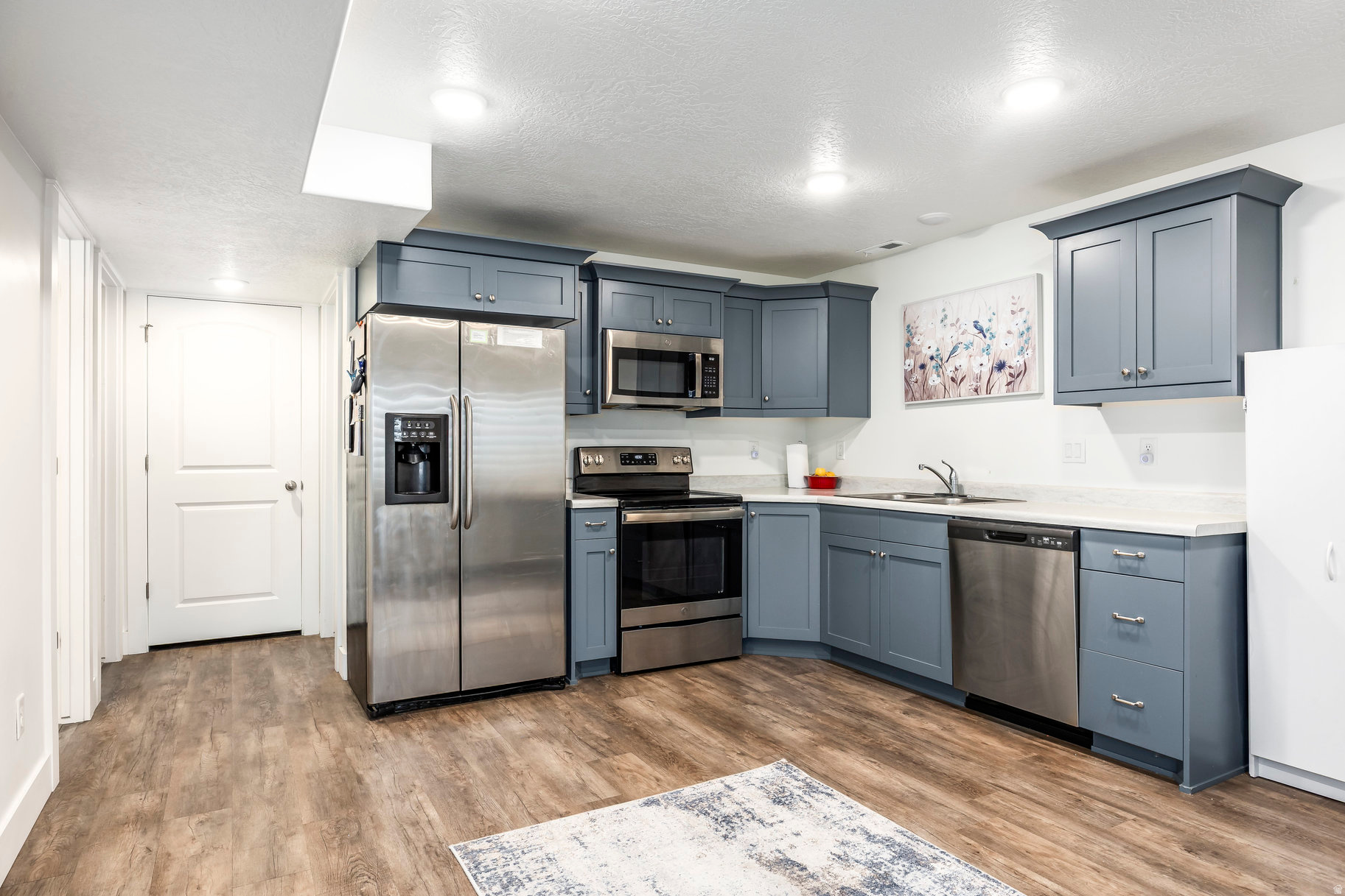 LEXINGTON GREENS - Residential